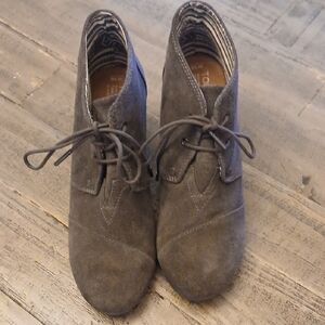 Toms Gray Ankle Boots Womens Size 10